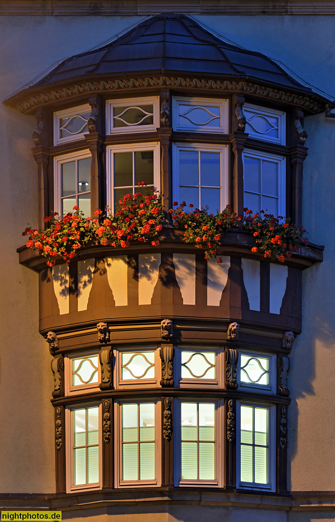 Eisenach Johannisstrasse 1. Giebelhaus mit Erker