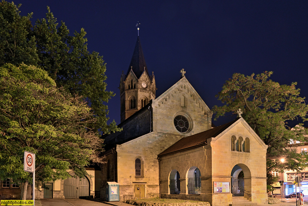 Eisenach. Nikolaikirche erbaut um 1180 als romanische Kaufmannskirche. Pfeiler-Säulen-Basilika. Letzte Restaurierung 1987