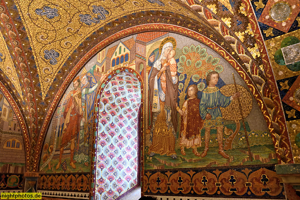 Eisenach. Wartburg. Erbaut 1067 v Ludwig dem Springer. Wiederaufbau 1853-1859 durch Hugo von Ritgen für Großherzog Carl Alexander von Sachsen-Weimar-Eisenach. Elisabethkemenate mit Mosaiken und Wandmalerei im neobyzantinischen Stil erschaffen 1902-1906 vo