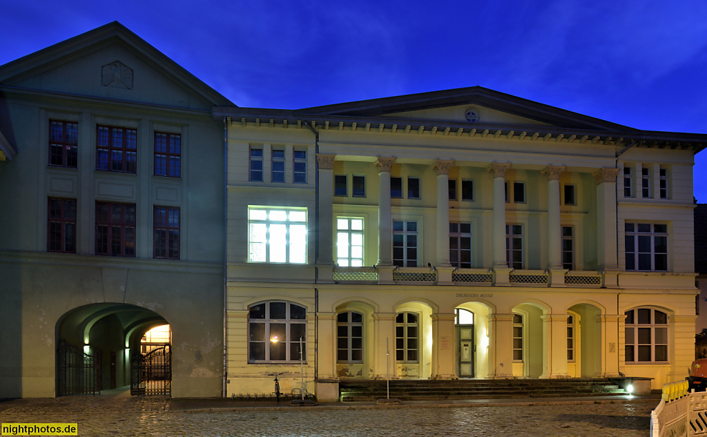 Rostock. Zoologie der Universität Rostock am Universitätsplatz 2. Erbaut 1842-1845 von Georg Adolph Demmler als Mecklenburgisches Oberappellationsgericht. Gericht bis 1879