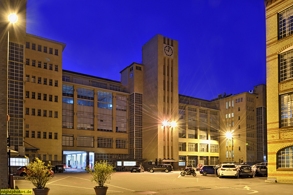 Berlin Wedding. Gewerbehof Osram-Höfe. Gebäude 4-6. Erbaut 1904-1910 von Hermann Enders für Bergmann Electricitäts-Werke AG. Oudenarder Strasse 16. Innenhof