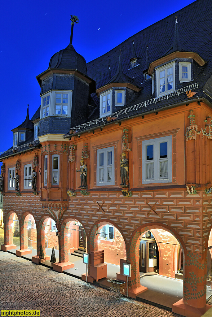 Goslar. Kaiserworth. Historisches Gildehaus. Erbaut 1494 auf den Grundmauern des ersten Gildehauses aus 1274. Gasthaus und Hotel 1831-2022. Spätgotisch. Markt 3