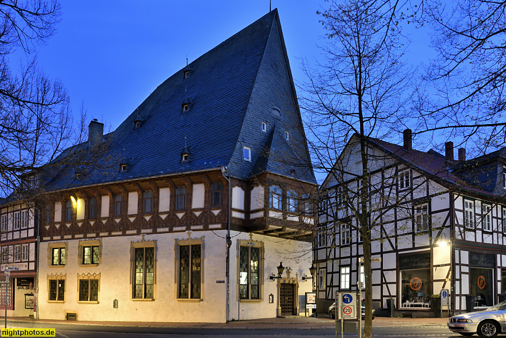 Goslar. Haus Brusttuch. Erbaut als Wohnhaus 1521-1526 für den Goslarer Patrizier Johannes Thiling. Renaissance. Schnitzerei von Simon Stappen. Fachwerk. Hoher Weg 1. Hotel seit 1870