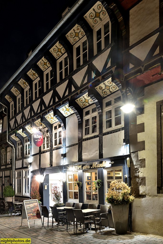 Goslar. Gaststätte Köpi am Markt. Erbaut als Wohn- und Wirtschaftsgebäude. Fachwerk. Worthstrasse 10