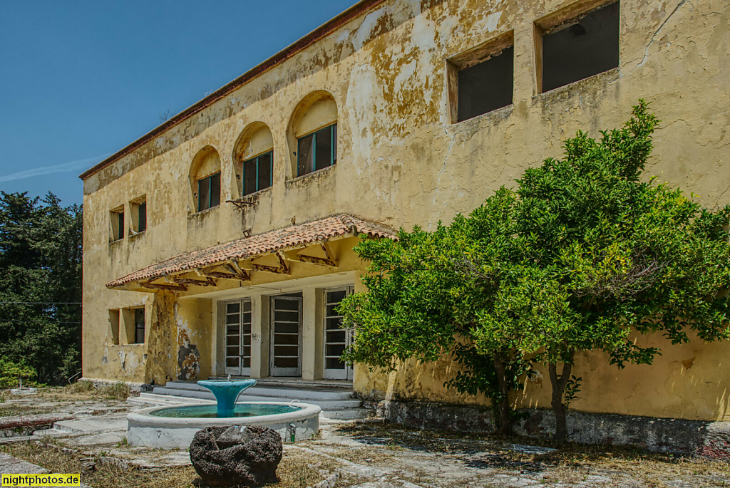 Griechenland Rhodos Agia Eleousa. Erbaut 1935 als Campochiaro unter italienischer Besatzung. Governeur 1935 Mario Lago. Ab 1936 Cesare Maria de Vecchi. TBC-Lungenklinik und Sanatorium 'Queen Frederica' ärztliche Leitung Emmanuel G. Kostaridis bis 1970