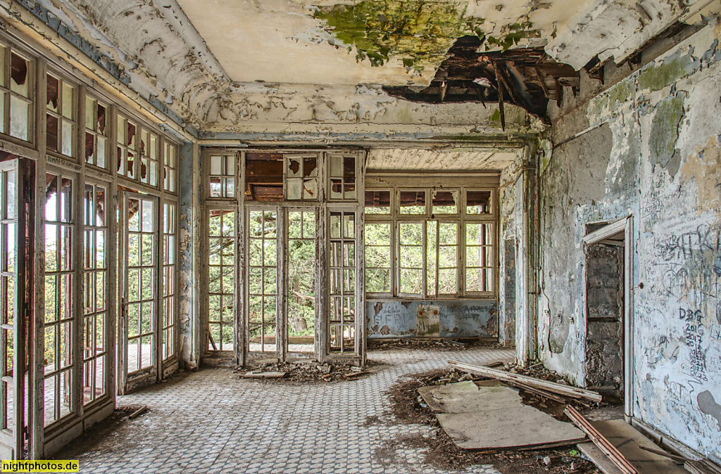 Griechenland Rhodos Profitis Ilias. Salakou. Villa de Vecchi erbaut 1935 als Sommerresidenz des italienischen Governeurs Cesare Maria de Vecchi