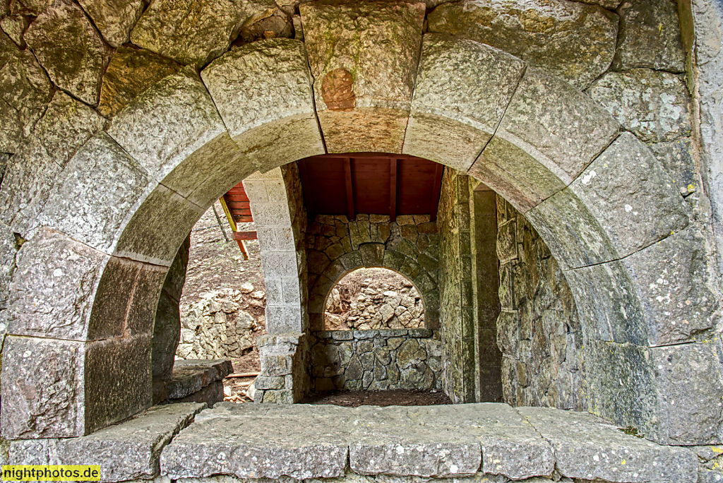 Griechenland Rhodos Profitis Ilias. Salakou. Villa de Vecchi erbaut 1935 als Sommerresidenz des italienischen Governeurs Cesare Maria de Vecchi. Kapelle