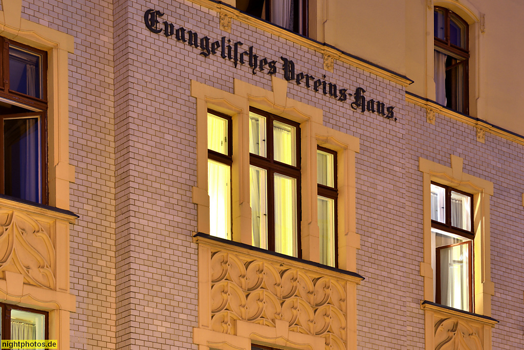 Berlin Mitte. Hotel Augustinerhof. Erbaut 1908 von G. Liebig als christliches Hospiz vom Evangelischen Verein für kirchliche Zwecke. Auguststrasse 80