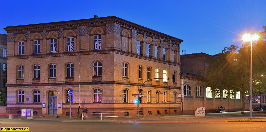 Berlin Mitte Wedding. Leo-Lionni-Grundschule. Erbaut 1891-1893 von Hermann Blankenstein und Paul Hesseals als Lehrerwohnhaus. Müllerstrasse 158