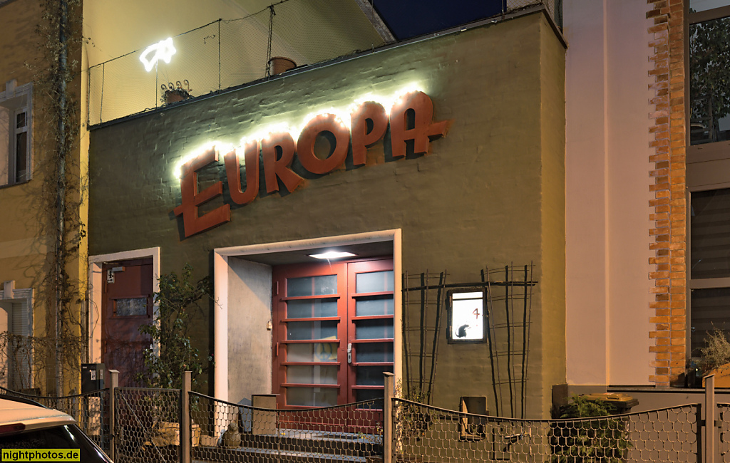 Berlin Grünau. Wohnhaus. Ehemaliger Kassenraum der Jägerhaus-Lichtspiele von Max Erhardt. Umbau 1935. Europa-Lichtspiele 1935-1964. Büxensteinallee 4