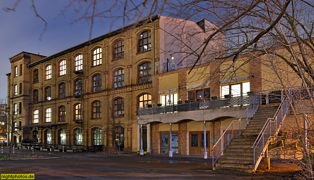 Berlin Lichtenberg. Tagespflege 'Am Fennpfuhl' der HU-MA Pflege GmbH. Ehemaliges Lederkontor erbaut 1905 als Fabrik für Gebrüder Schlägel. Franz-Jacob-Str. 16-18 am Anton-Saefkow-Platz