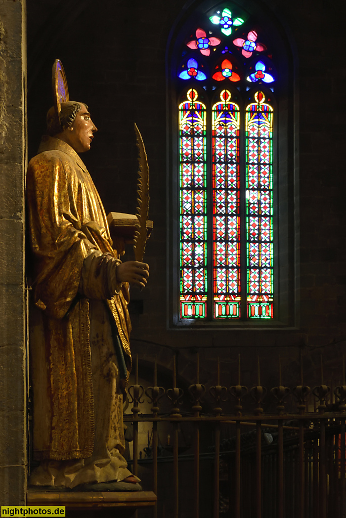Girona. Basilica de Sant Feliu. Erbaut 12.-17. Jahrhundert auf romanischem Grundriss in Gotik mit barocken Fassadenelementen. Heiliger San Felix