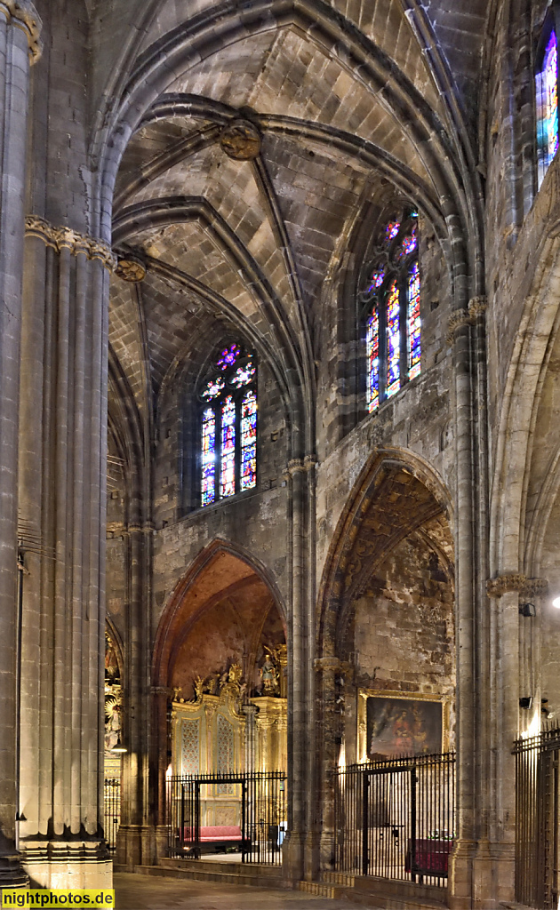 Girona. Catedral de Girona. Romanisch erbaut 1010-1038 für Bischof Pere Roger. Peter I. von Carcassonne. Kapellen im Chorumgang