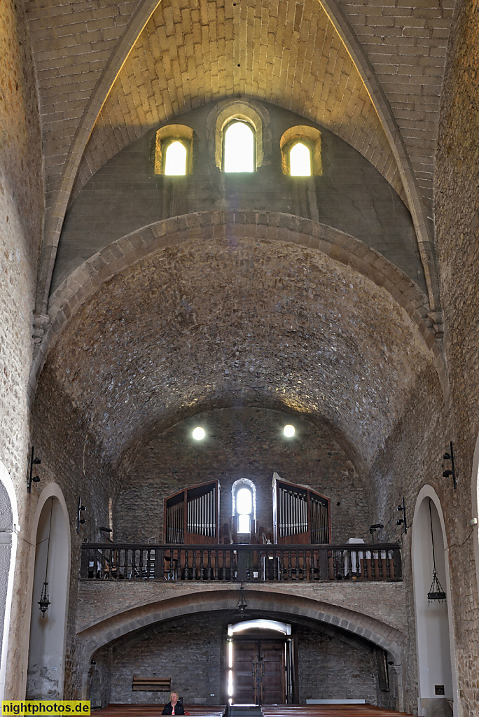 Sant Feliu de Guixols. Monasterio de San Felíu de Guixols erbaut als Benediktinerkloster im 10. Jahrhundert. Parròquia de la Mare de Déu dels Àngels. Orgelempore