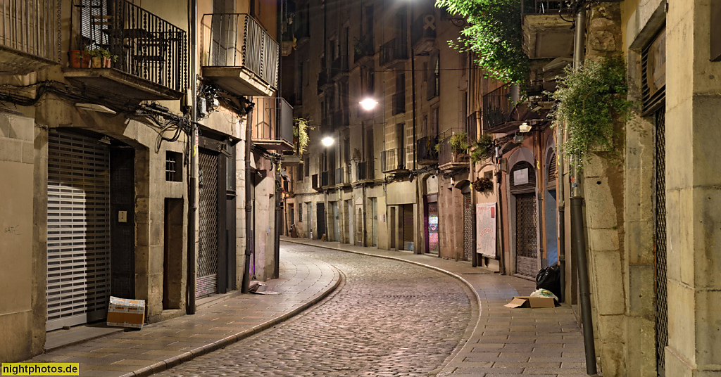 Girona. Altstadt. Carrer de les Ballesteries. Ladenlokale