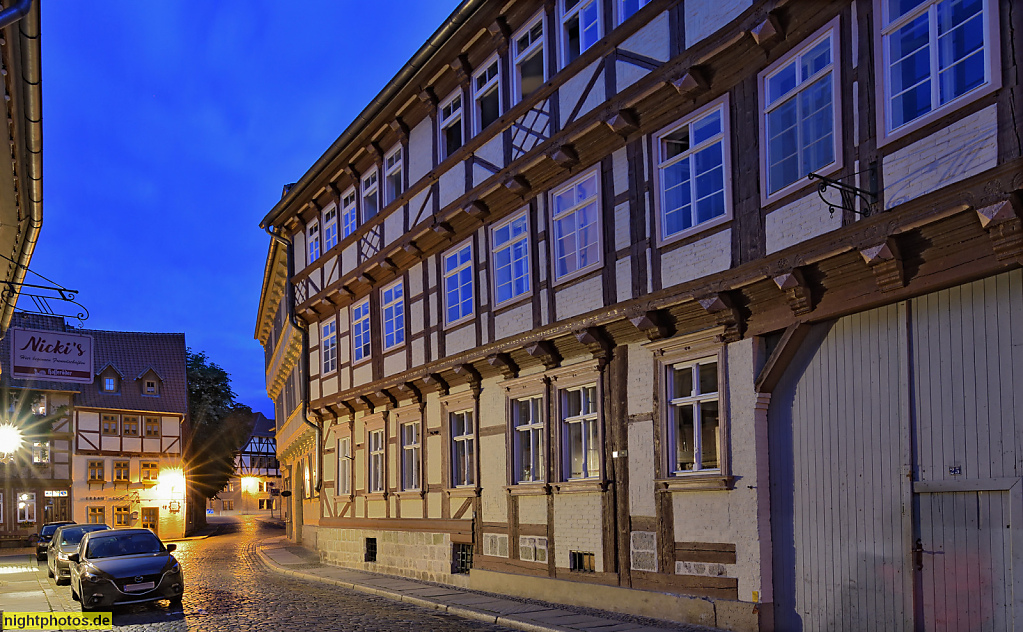 Quedlinburg. Kaufmannshof erbaut 1672. Fachwerk. Hohe Strasse 25