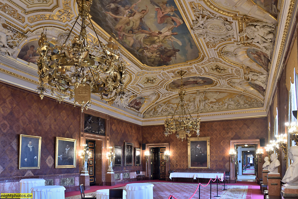 Hamburg Rathaus erbaut 1886-1897 von Martin Haller in Neorenaissance. Kaisersaal