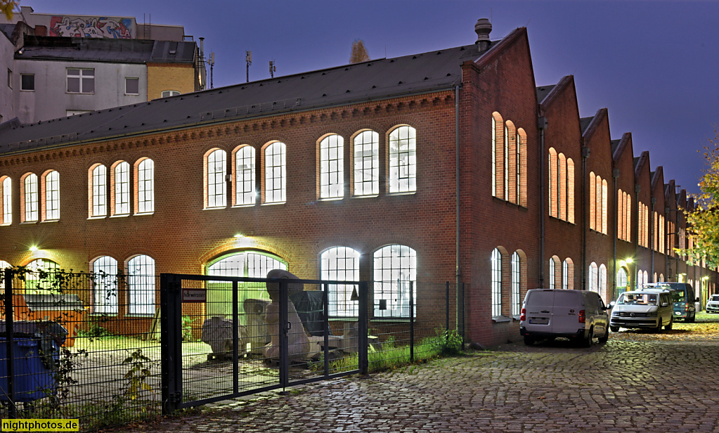 Berlin Mitte Gesundbrunnen Bildhauerwerkstatt des BBK in den Pankehallen erbaut 1897-1898 von Th Siems für Arnheimsche Tresorfabrik. Umbau Bildhauerwerkstatt 1983-1987 durch Ernst von Hopffgarten