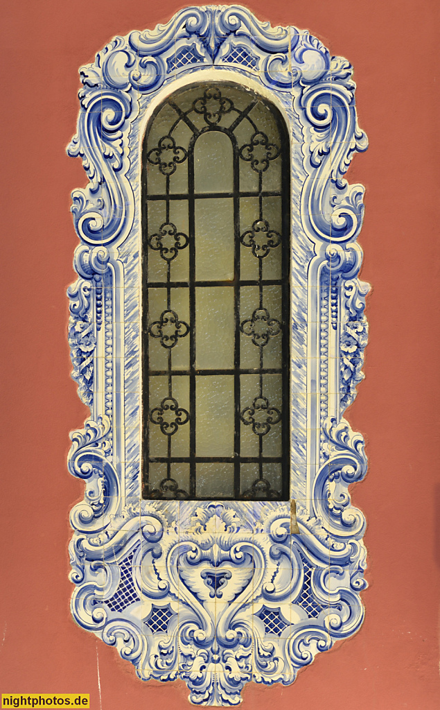Póvoa de Varzim. Wohnhaus. Vila Marimelia. Azulejos. Avenida dos Banhos
