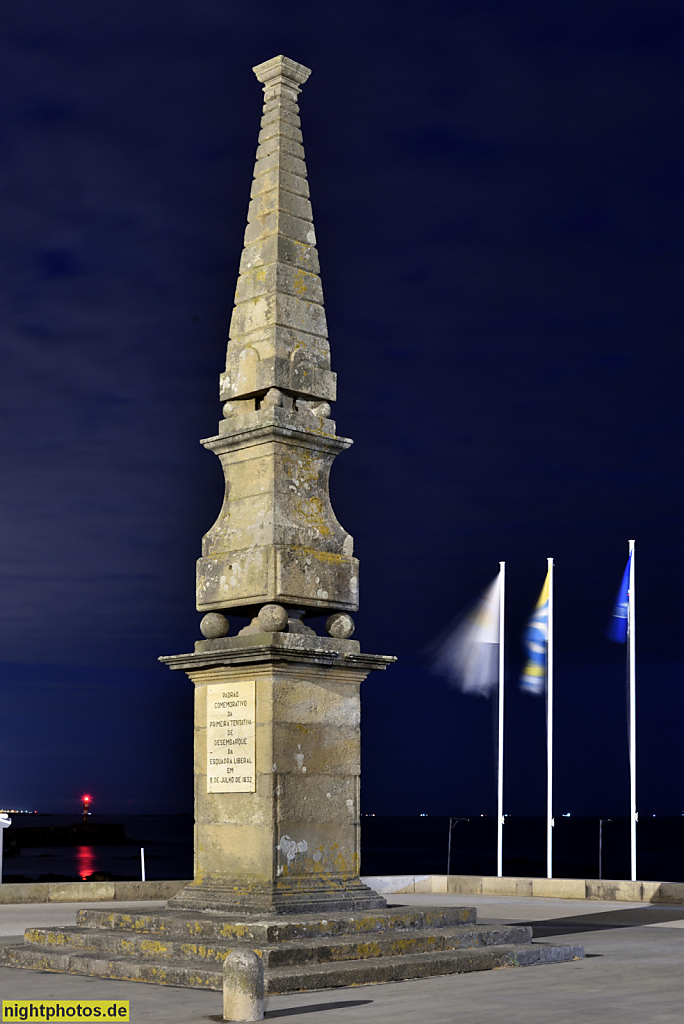 Vila do Conde. Padrao de Memoria. Obelisk zur Erinnerung an den ersten Landungsversuch der Befreiungsflotte am 8. Juli 1832. Avenida Marquês de Sá da Bandeira