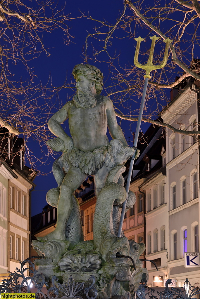 Bamberg. Als 'Gabelmann' bezeichnete Neptunskulptur. Brunnen erbaut 1566 von Jorg Walbergk von Dressen. Neptunstatue und Bildhauerarbeiten von Johann Caspar Metzner 1697-1698