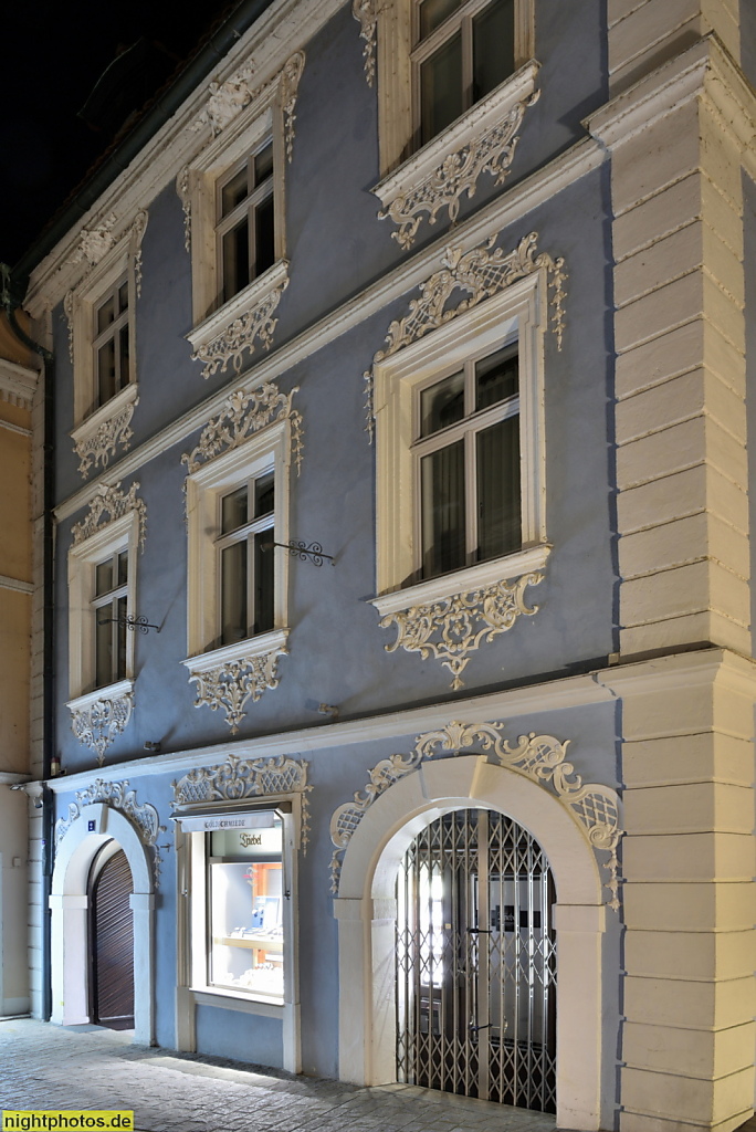 Bamberg. Juwelier Triebel im Hellerhaus. Erbaut 1740 von Justus Heinrich Dientzenhofer. Wohnort Heimatforscher Joseph Heller im 19. Jhdt. Untere Brücke 2