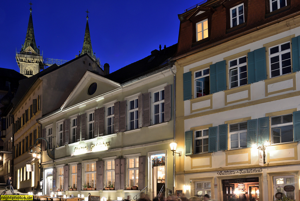 Bamberg. Gaststätte Kachelofen. Gaststätte Scheiners am Dom. Als Bürgerhaus laut Inschrift erbaut 1702. Umbau klassizistisch 1820-1830. Katzenberg 2