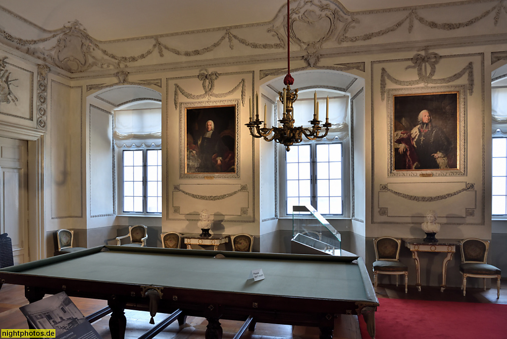 Bamberg. Neue Residenz erbaut 1697-1703 von Johann Leonhard Dientzenhofer in Barock. Billardzimmer