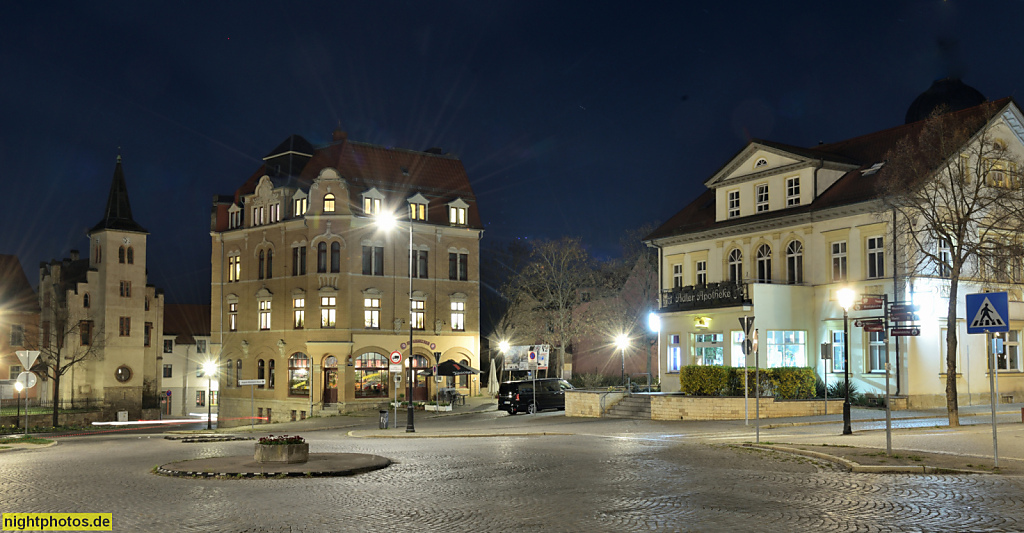 Naumburg. Mietshaus im ehemaligen Hospital erbaut 1718 Kramerplatz 6. An-Sushibar Kramerplatz 5. Adler-Apotheke Kramerplatz 4