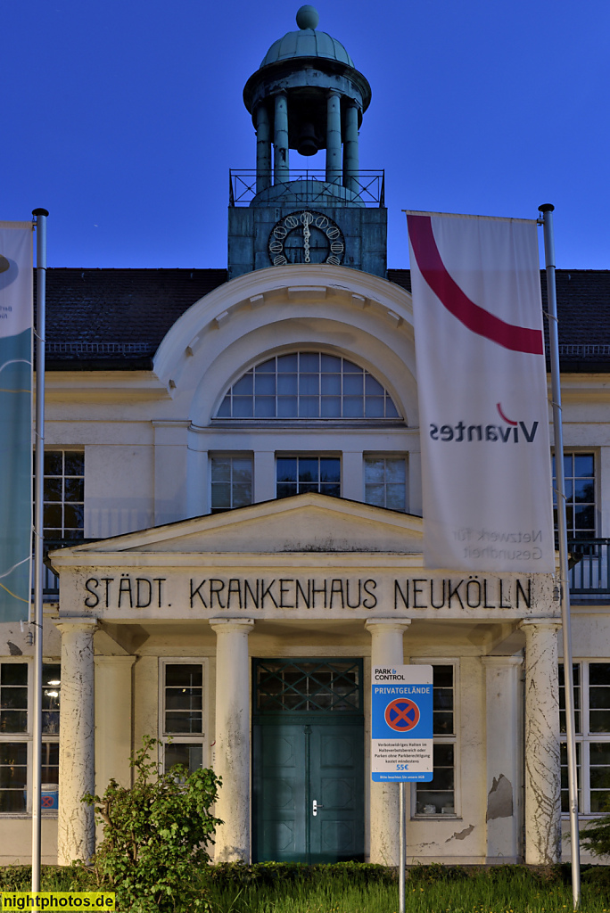 Berlin Buckow. Vivantes Klinikum Neukölln. Historisches Hauptgebäude. Erbaut 1906-1909 von Reinhold Kiehl. Erweitert 1911-1913 und 1919-1932 im Pavillonstil. Rudower Strasse 56