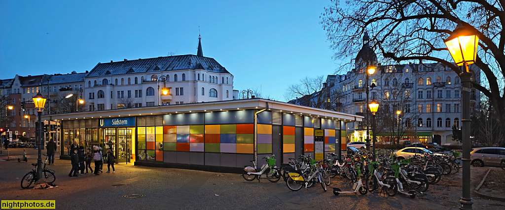 Berlin Kreuzberg Empfangsgebäude. U-Bahnhof Südstern. Eröffnet 1924. Umbau 1958. Sanierung 2007-2009